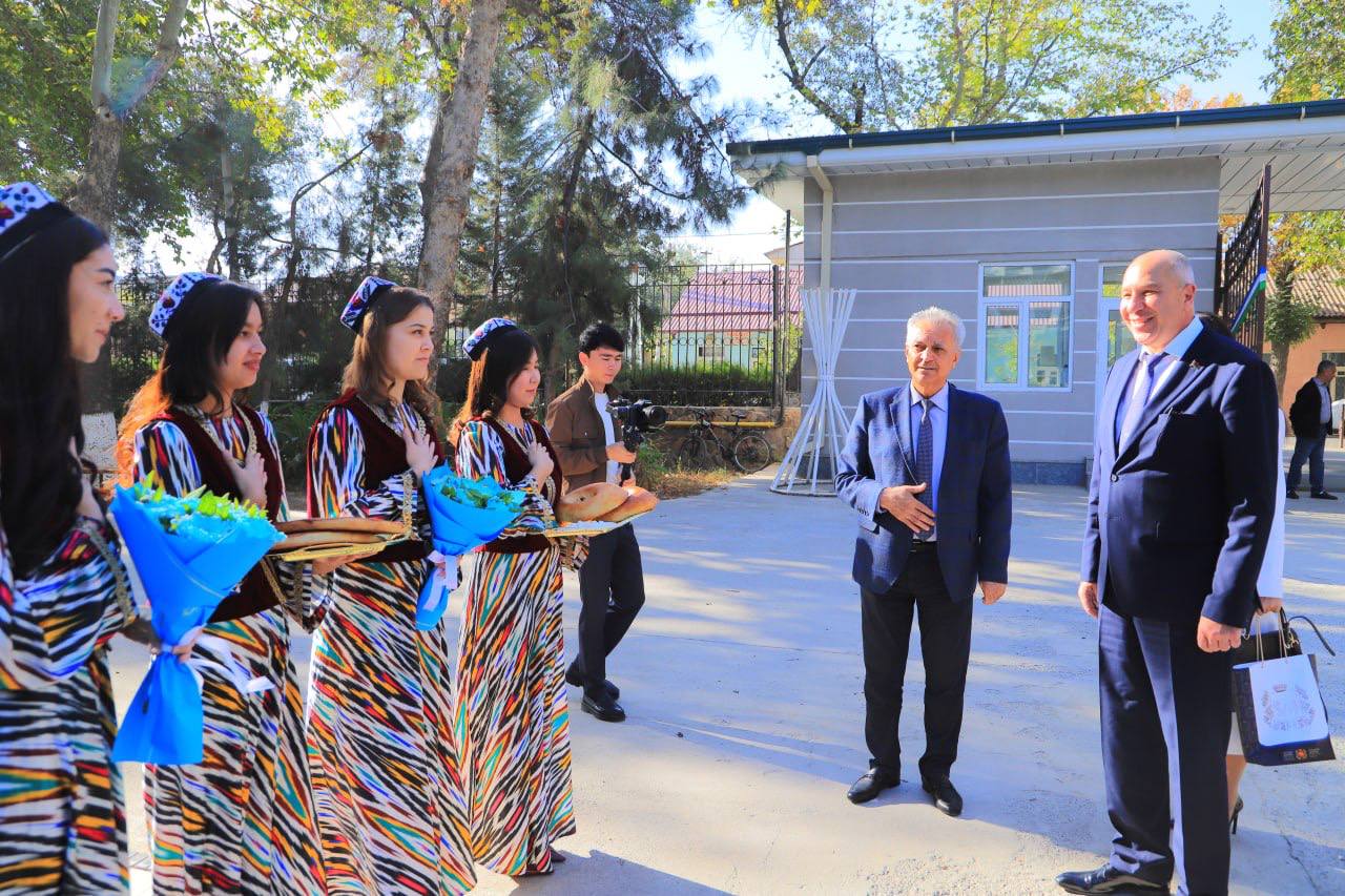 GRODNO VILOYATI IJROIYA QO‘MITASI RAISI UNIVERSITETIMIZGA TASHRIF BUYURDI